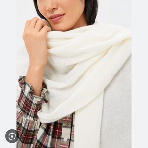 TUCKERNUCK Ivory Cashmere Blanket Scarf